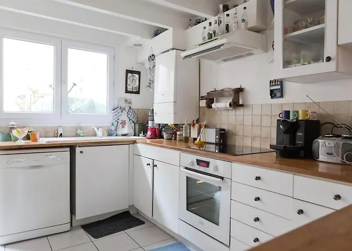 Séjour chez l'habitant - Proche Du Centre - Salle D'eau Et Wc Privés