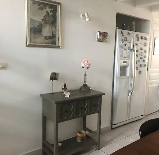 - Proche Du Centre - Salle D'eau Et Wc Prives בית אירוח