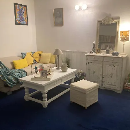 - Proche Du Centre - Salle D'eau Et Wc Prives ホームステイ *