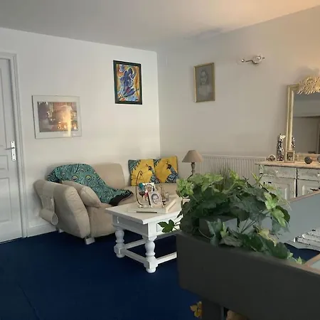 - Proche Du Centre - Salle D'eau Et Wc Prives ホームステイ ボルドー